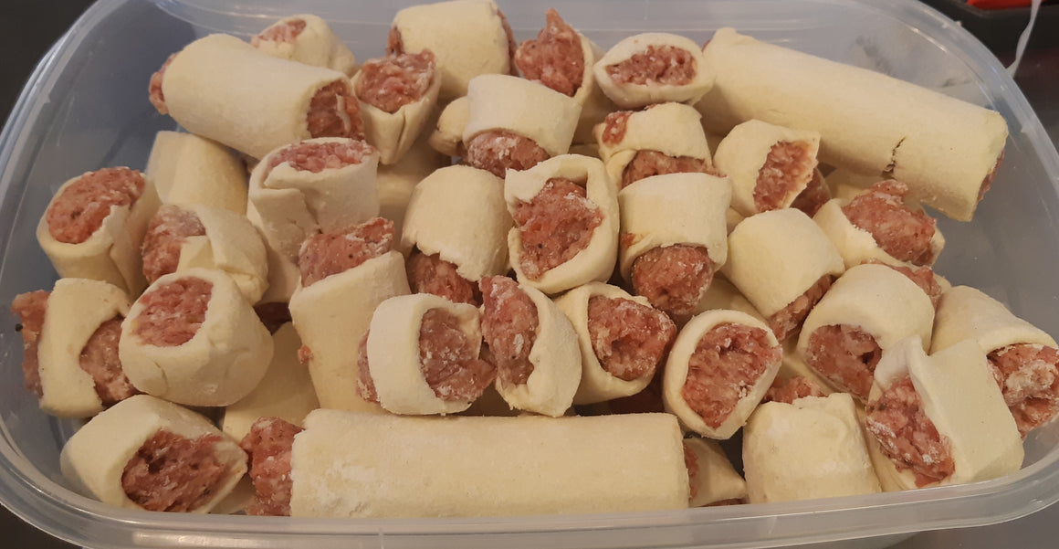 SECONDS - Sausage Rolls ~ MIXED (Both Spicy and Mild together) - 1kg